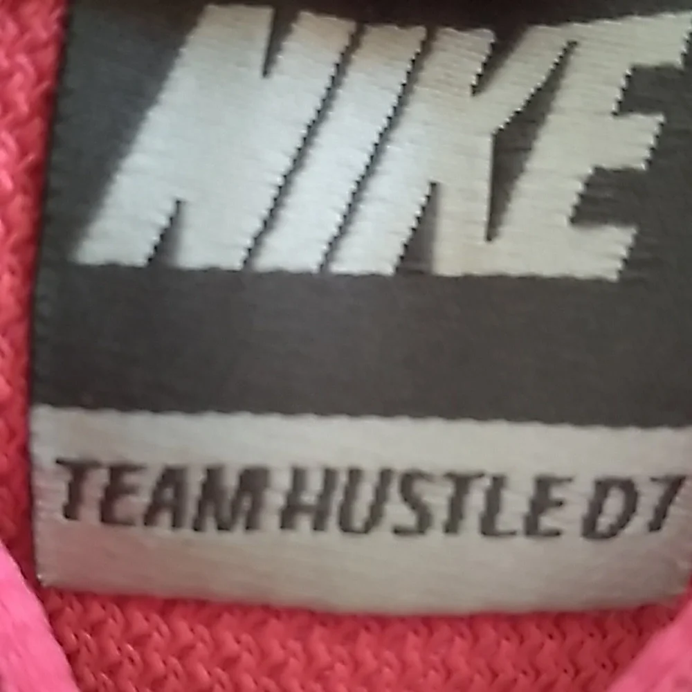 Youth Nike Team Hustle D7 pink and grey athletic shoes size 6 Youth. Excellent!!